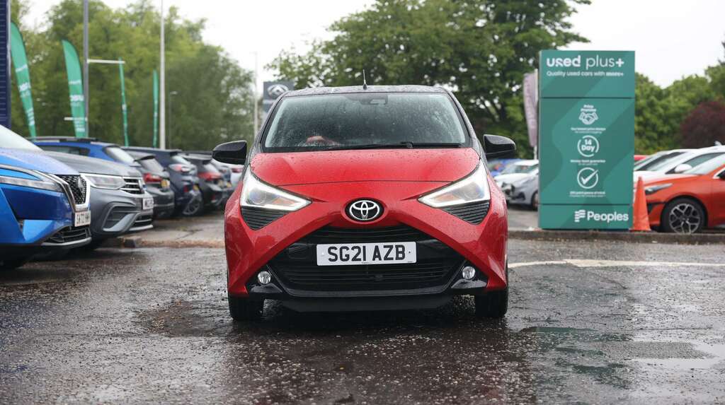 Toyota Aygo 1.0 Vvt-i X-clusiv SG21AZB Red #5