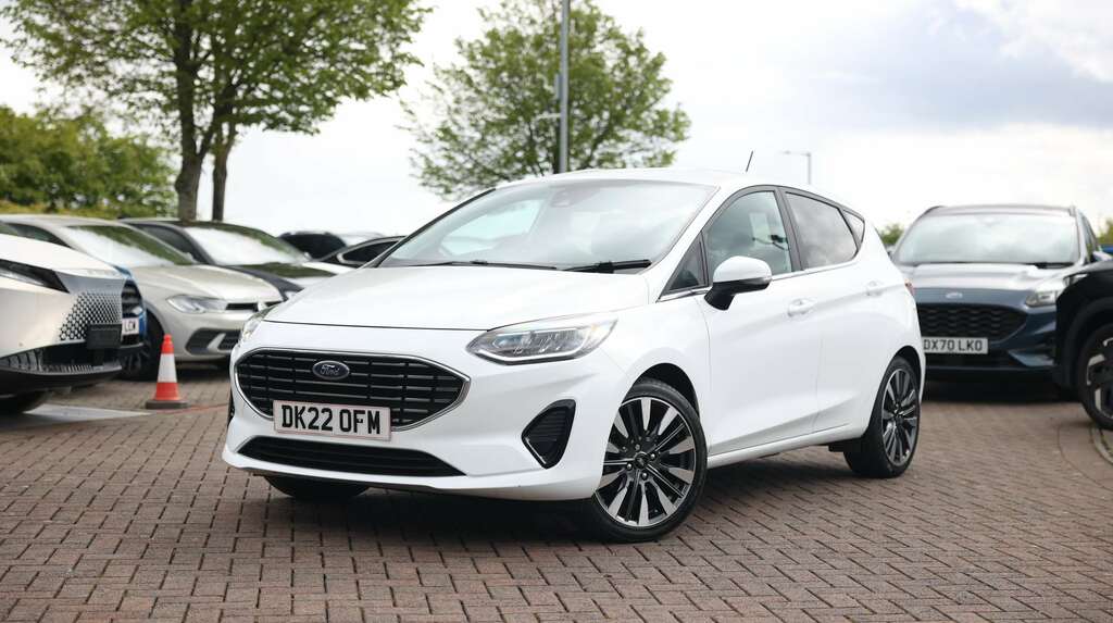 Ford Fiesta 1.0 Ecoboost Hbd Mhev 155 Titanium Vignale White