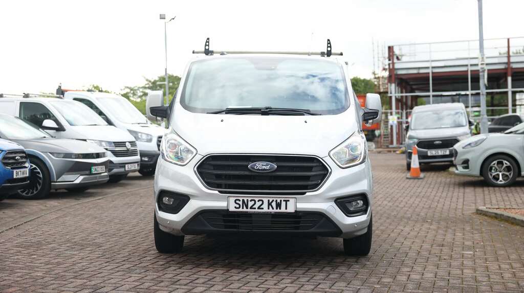 Ford Transit Custom 2.0 Ecoblue 130Ps Low Roof Limited Van SN22KWT Silver #5