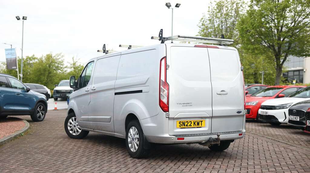 Ford Transit Custom 2.0 Ecoblue 130Ps Low Roof Limited Van SN22KWT Silver #4
