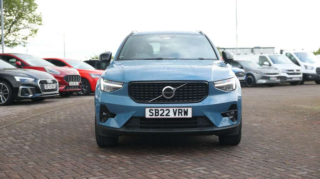 Volvo XC40 2.0 B3p Plus Dark SB22VRW Blue #5
