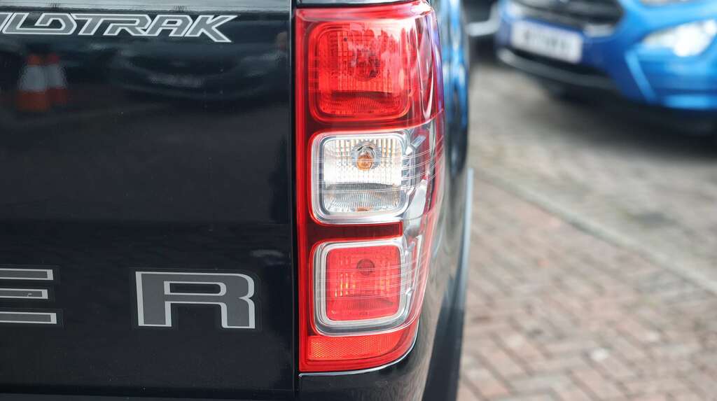 Ford Ranger Pick Up Double Cab Wildtrak 2.0 Ecoblue 213 ST23LCJ Black #5
