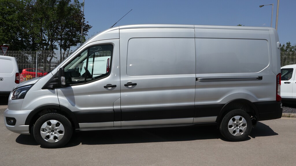 Ford Transit Custom 350 L3 Lwb H2 Medium Roof Limited 165Ps Eu6 6 Spee WN75DYY Silver #4