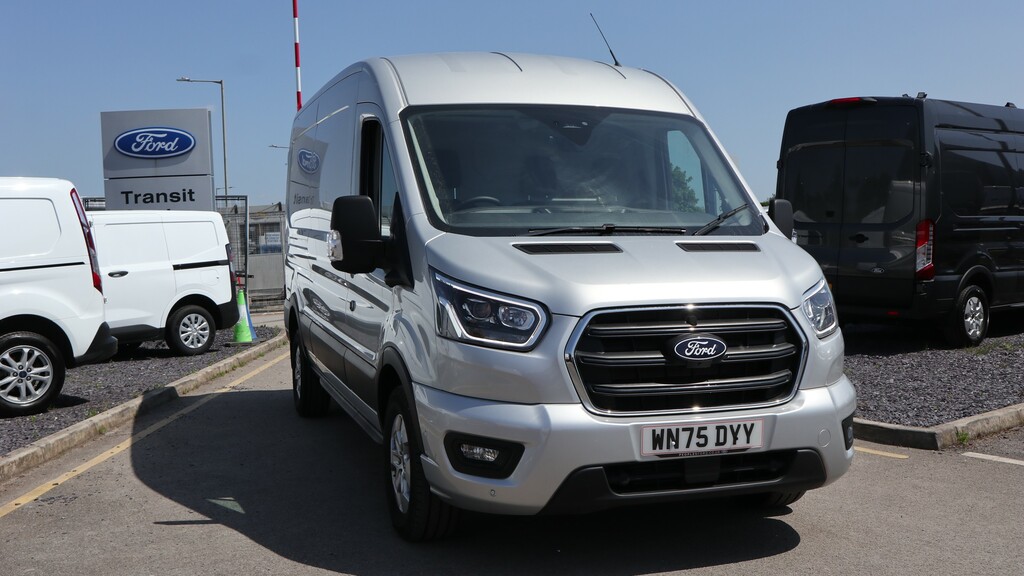 Ford Transit Custom 350 L3 Lwb H2 Medium Roof Limited 165Ps Eu6 6 Spee Silver
