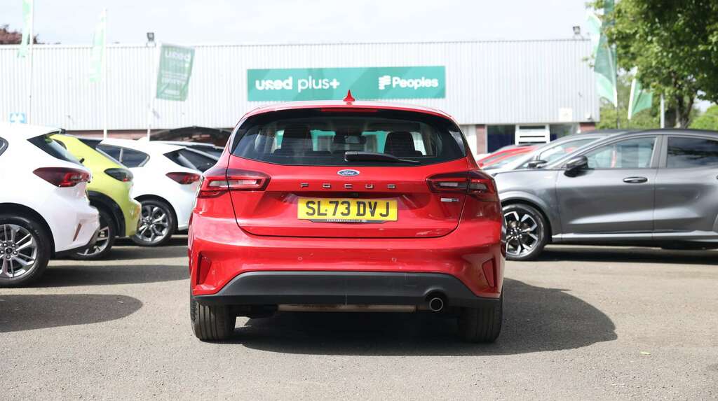 Ford Focus 1.0 Ecoboost Hybrid Mhev 155 Titanium SL73DVJ Red #6
