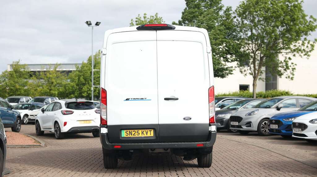 Ford Transit Custom 135Kw 68Kwh H2 Trend Van Dap SN25KVT White #6