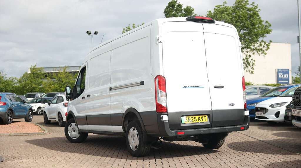 Ford Transit Custom 135Kw 68Kwh H2 Trend Van Dap SN25KVT White #4