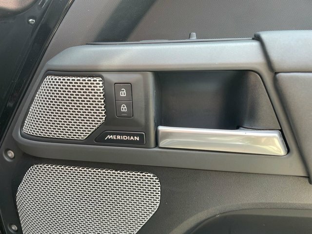 Land Rover Defender 130 P500 V8 Carpathian Grey Grey #34