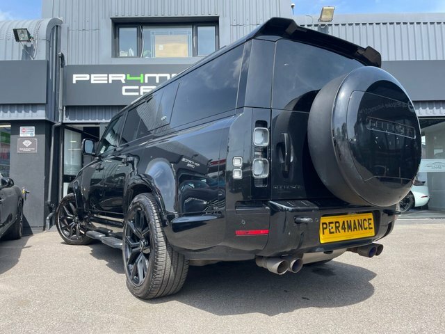 Land Rover Defender 130 P500 V8 Carpathian Grey Grey #52