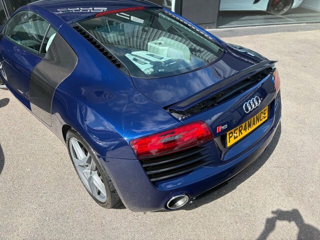 Audi R8 V10 Quattro Grey #25