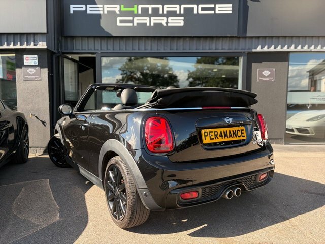 Mini Convertible 2.0 Cooper S Classic Convertible Black #2
