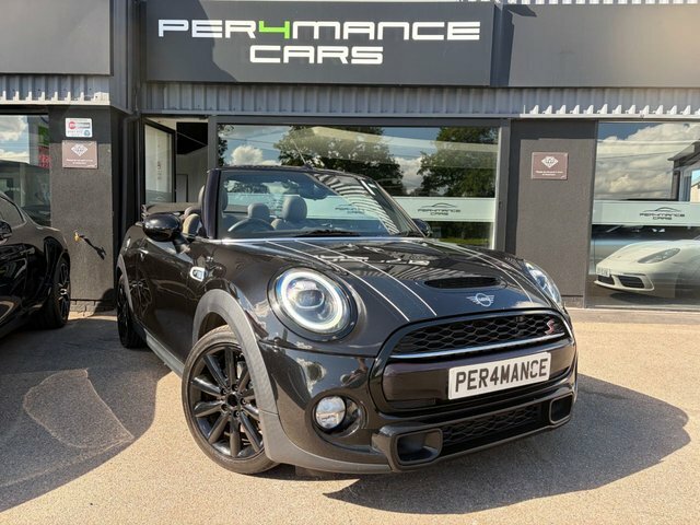Mini Convertible 2.0 Cooper S Classic Convertible Black