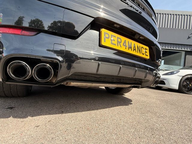 Porsche Cayenne 3.0 V6 E-hybrid 25.9Kwh S Coupe Plug-in MF24EZT Black #5