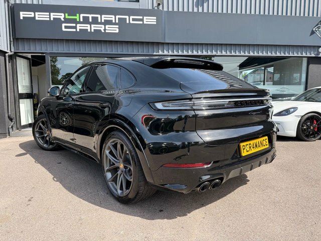 Porsche Cayenne 3.0 V6 E-hybrid 25.9Kwh S Coupe Plug-in Black
