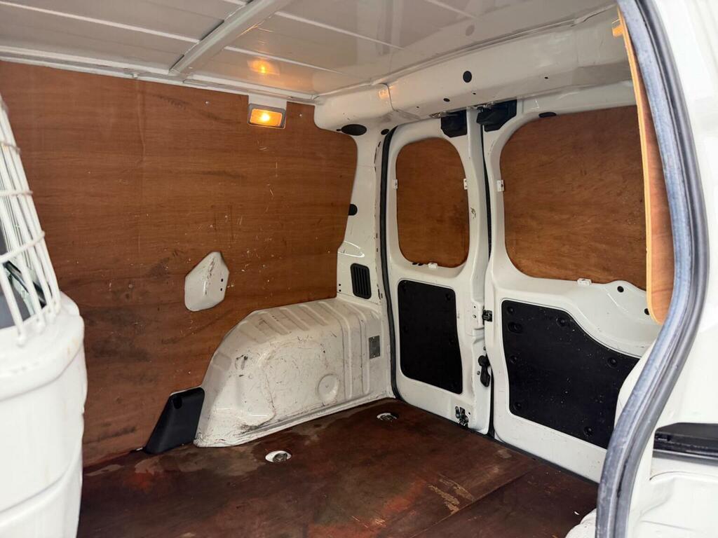 Peugeot Bipper Tepee Tepee S Red #37