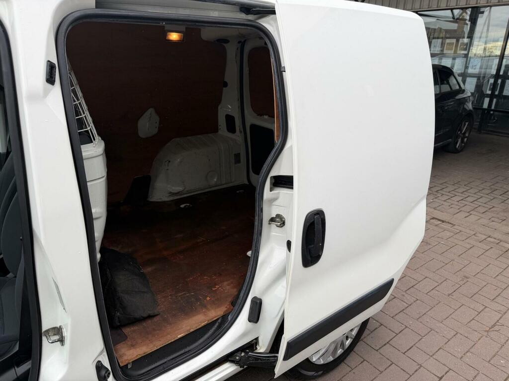 Peugeot Bipper Tepee Tepee S Red #38