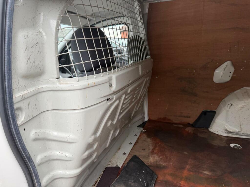 Peugeot Bipper Tepee Tepee S Red #36