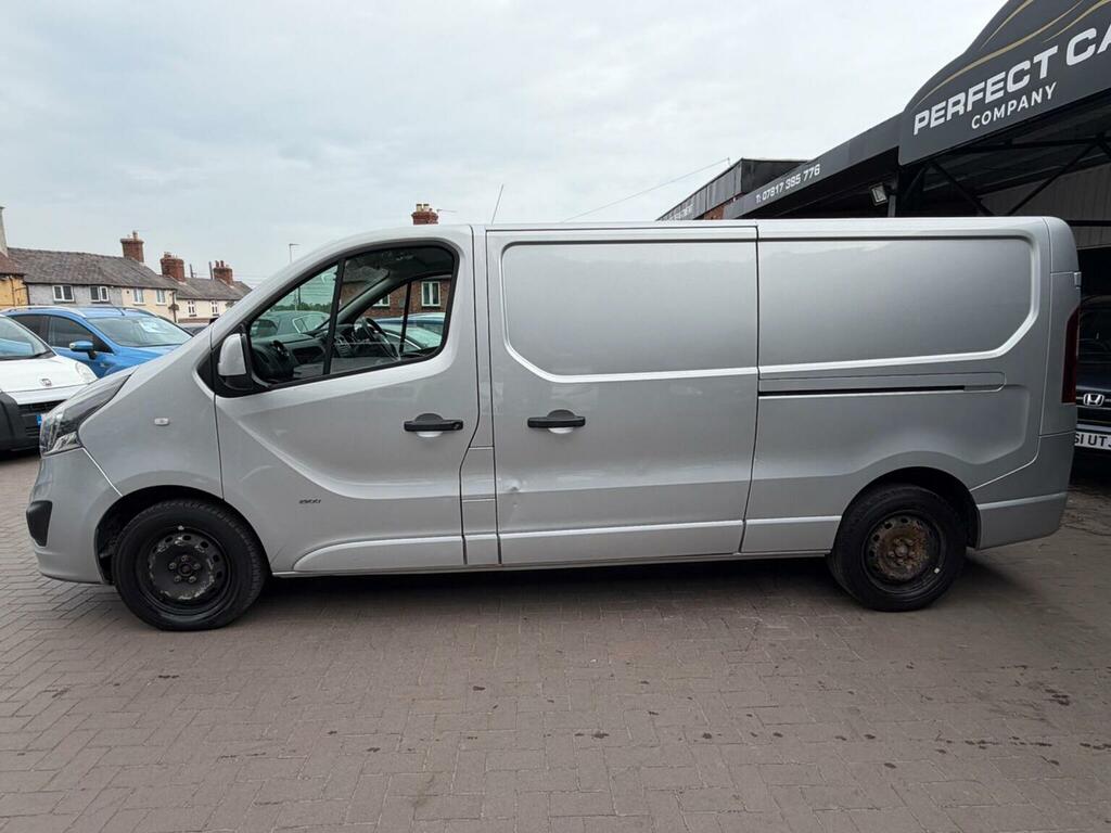 Vauxhall Vivaro 1.6 Cdti 2900 Sportive L2 H1 Euro 5 2015 DP65ZYU Silver #6