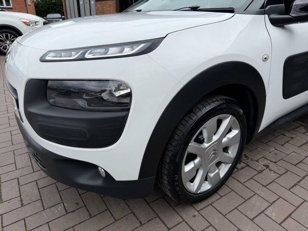 Citroen C4 Cactus 1.2 Puretech Flair Euro 6 Euro 6 2016 LG16UAE White #6
