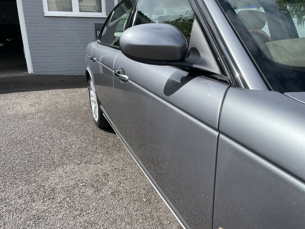 Jaguar XJR Saloon Blue #13