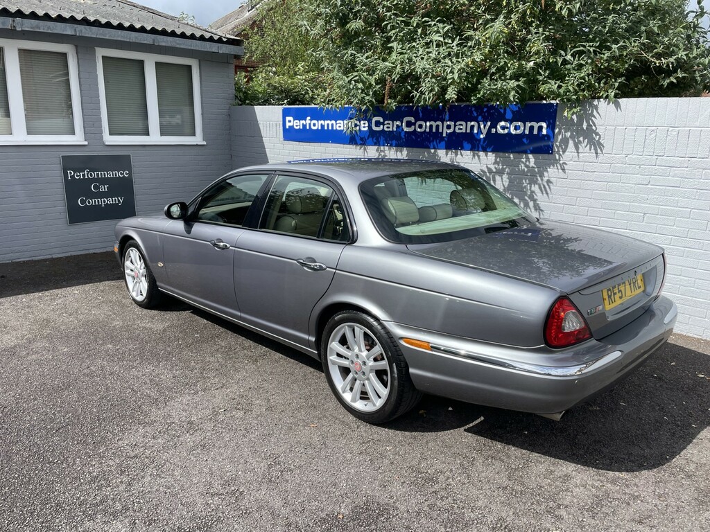 Jaguar XJR Saloon Blue #9