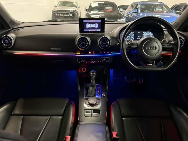 Audi S3 Tfsi Sportback YF63PZV Black #4
