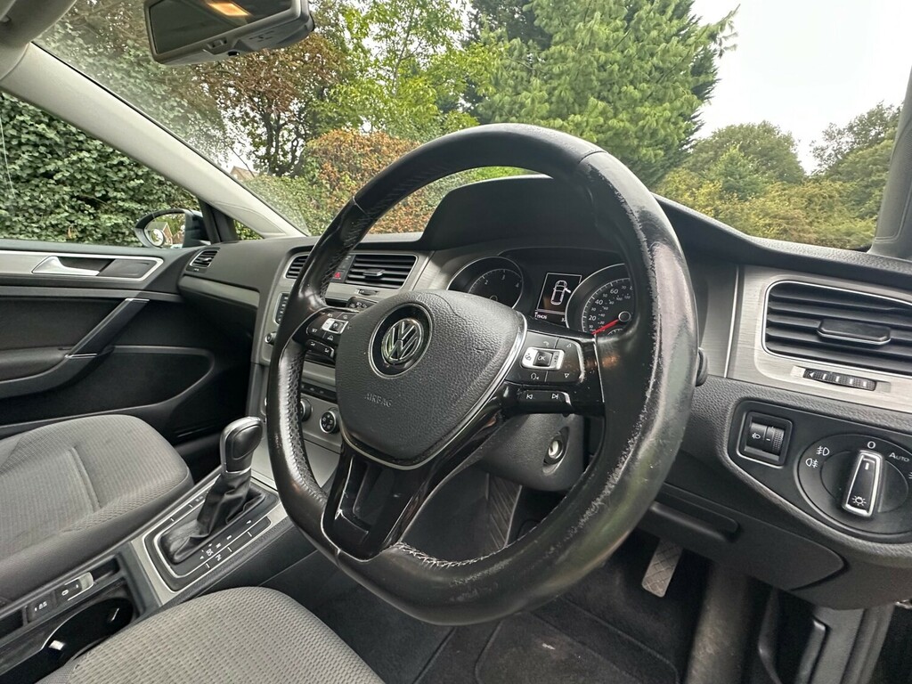 Volkswagen Golf 1.6 Tdi 105 Match Dsg Hatchback Black #3