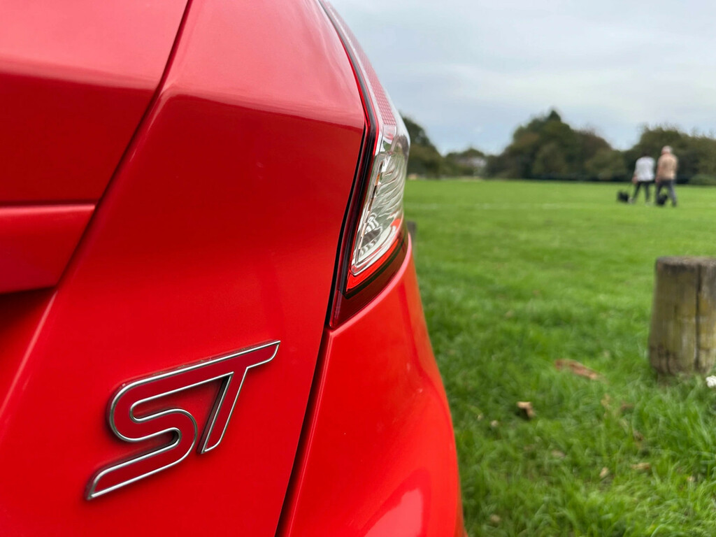 Ford Fiesta 1.6 Ecoboost St-2 Hatchback  Orange #6