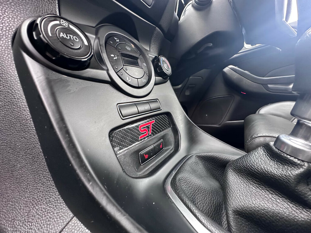 Ford Fiesta 1.6 Ecoboost St-3 Hatchback YF66DBU Blue #6