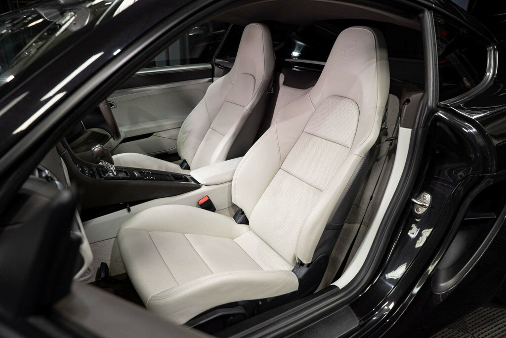 Porsche Cayman S Semi-auto #3