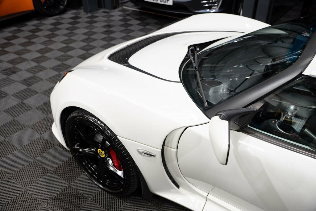 Lotus Exige S White #16