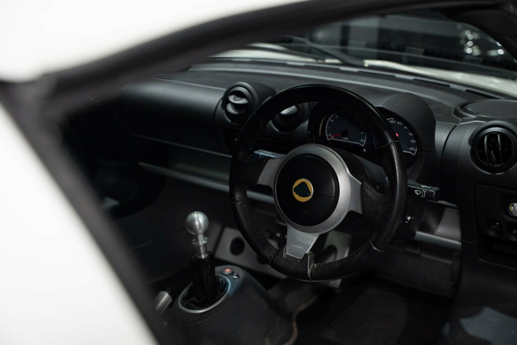 Lotus Exige S White #10
