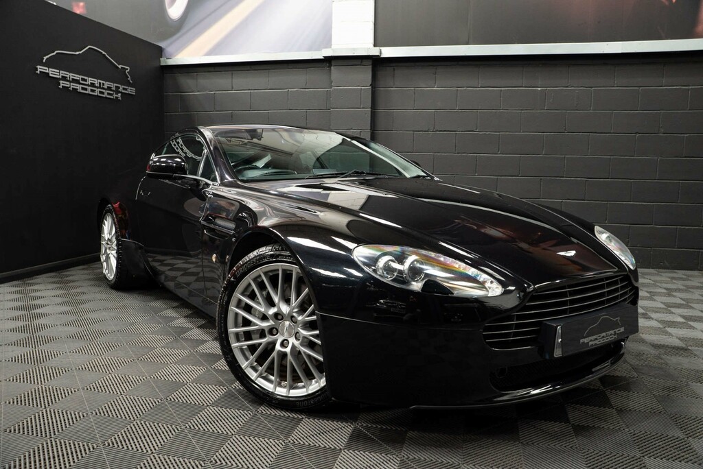 Aston Martin Vantage V8 #4