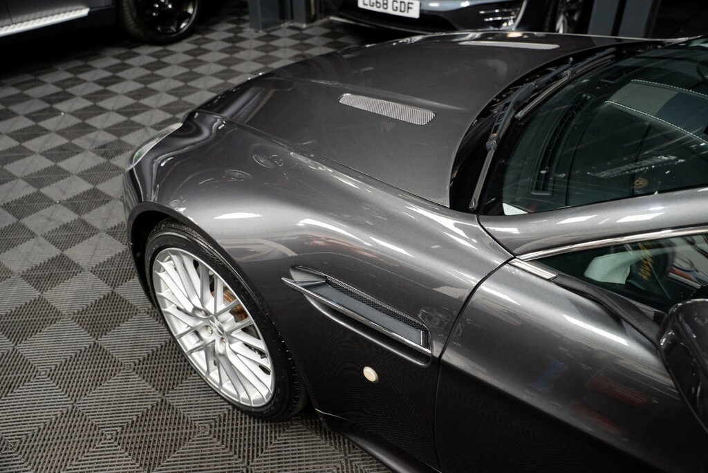 Aston Martin Vantage 4.7 Am1 420 Bhp Silver #12