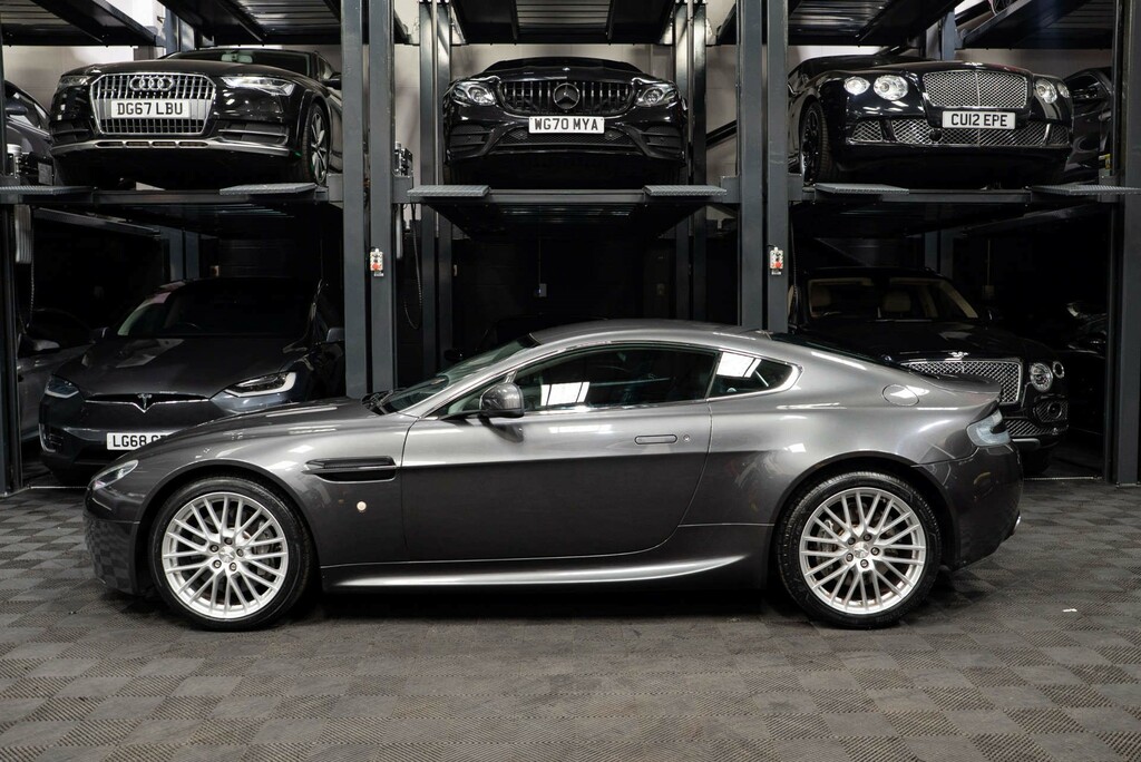 Aston Martin Vantage 4.7 Am1 420 Bhp Silver #9
