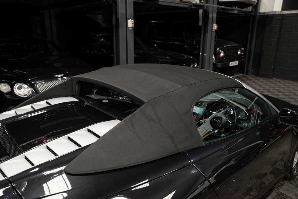 Audi R8 5.2 V10 Sa Coupe Black #15