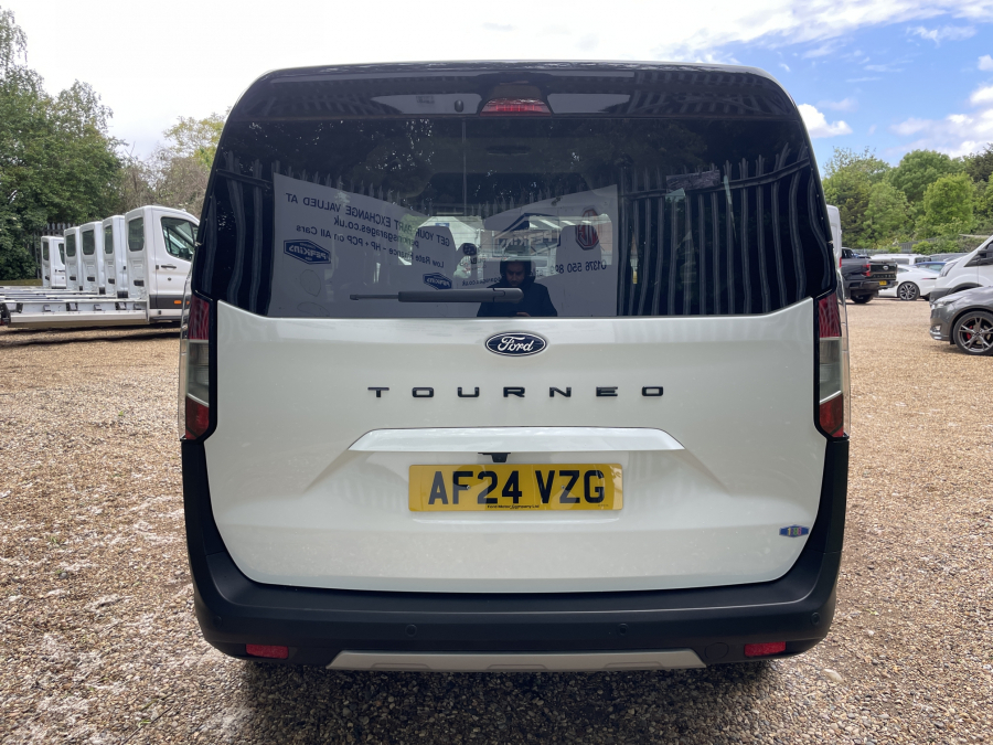 Ford Tourneo Courier 1.0 Ecoboost Active Green #18