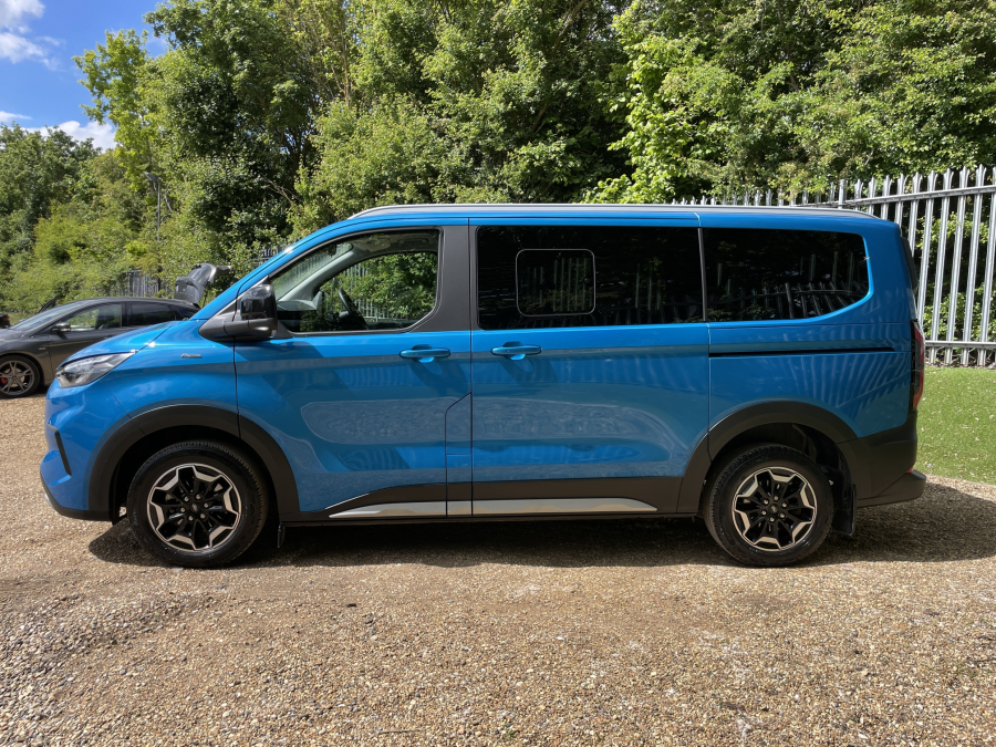 Ford Tourneo Custom Active 8 Blue #4