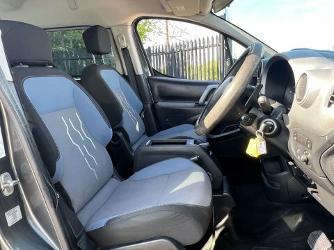 Peugeot Partner Tepee 1.6 Partner Tepee EK65ZXP Grey #4
