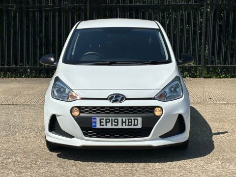 Hyundai I10 1.0 I10 Play EP19HBD White #3