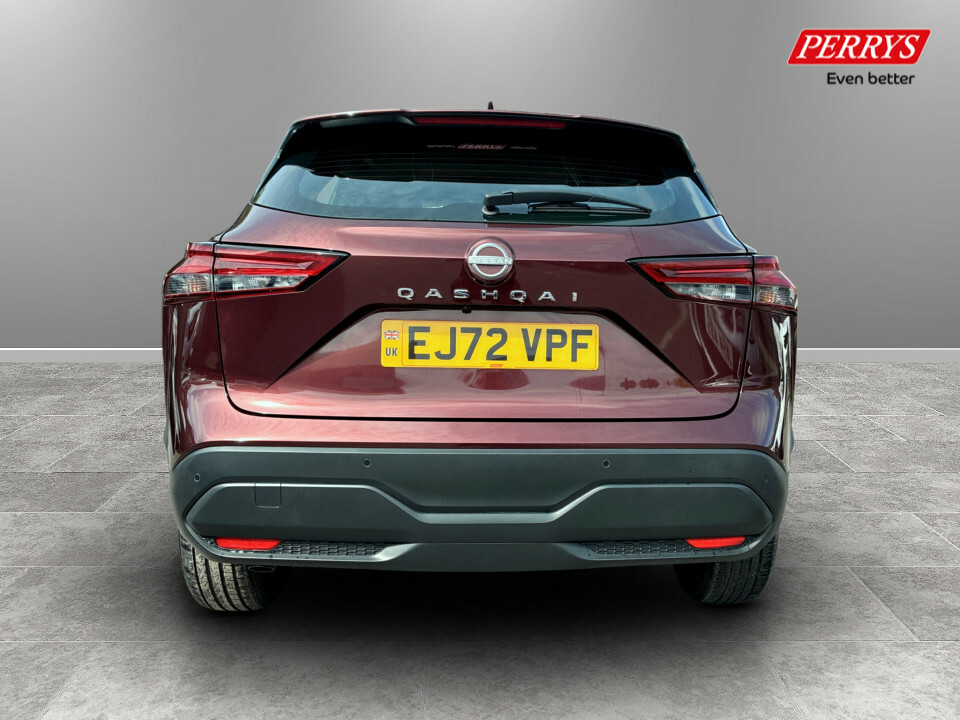 Nissan Qashqai 1.3 Dig-t Mh 158 Acenta Premium Xtronic EJ72VPF Red #6