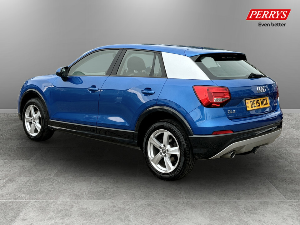 Audi Q2 30 Tdi Sport S Tronic DE19WOX Blue #5