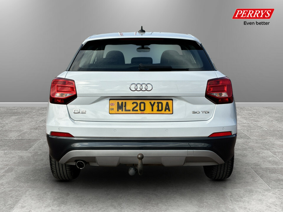 Audi Q2 30 Tdi Sport White #6