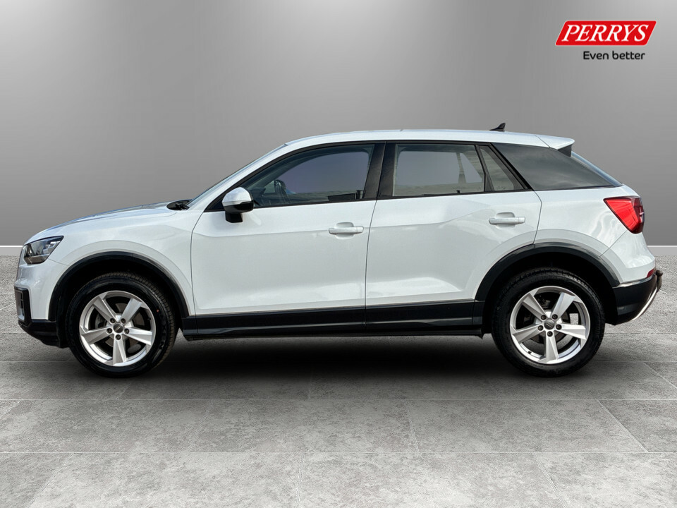 Audi Q2 30 Tdi Sport White #4