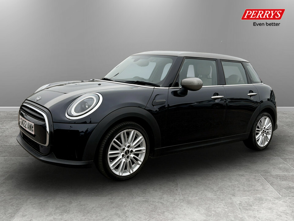 Mini Hatch 1.5 Cooper Exclusive GM22AWW Black #3
