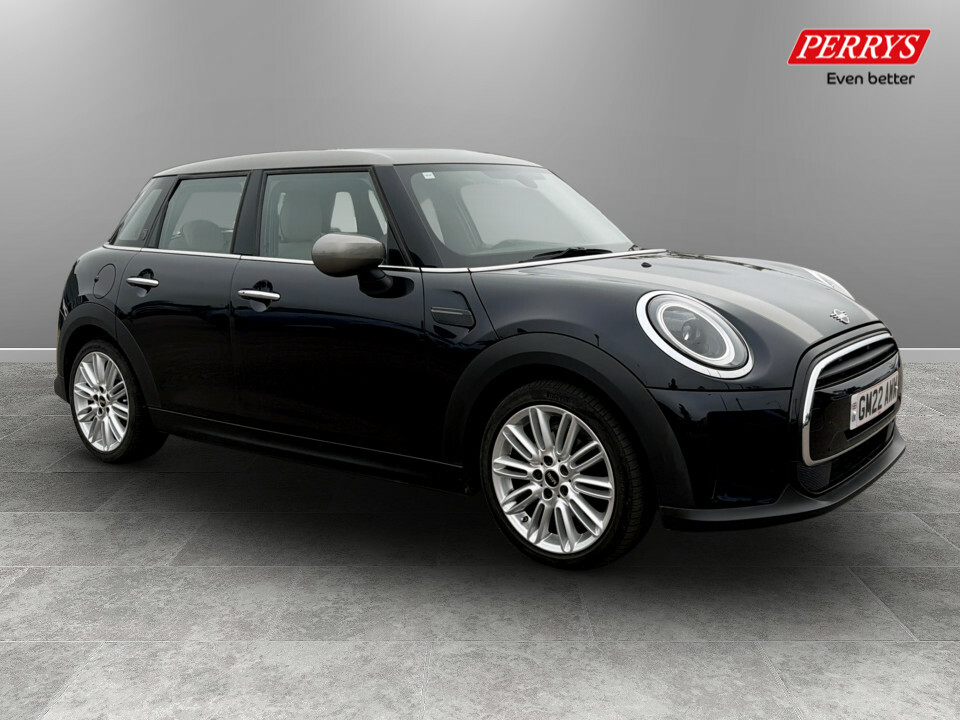 Mini Hatch 1.5 Cooper Exclusive Black