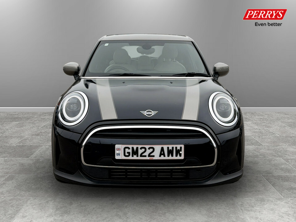Mini Hatch 1.5 Cooper Exclusive GM22AWW Black #2