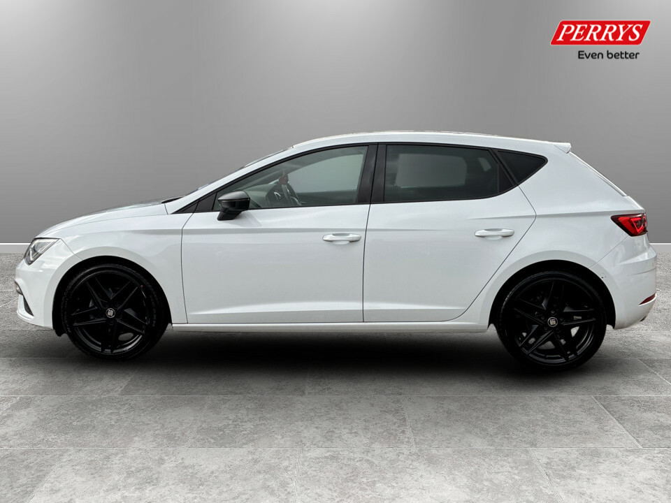 Seat Leon 2.0 Tdi 150 Fr Black Edition Ez FL20BCK White #4
