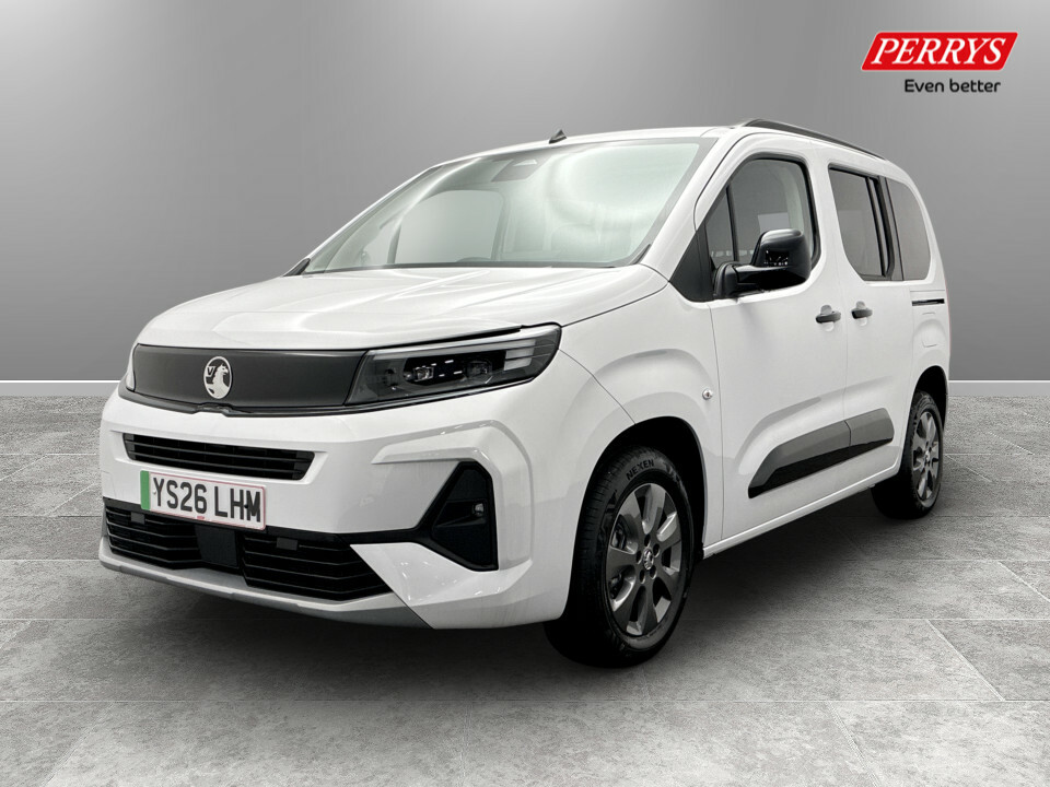 Vauxhall Combo-e Life 100Kw Ultimate 52Kwh White #3