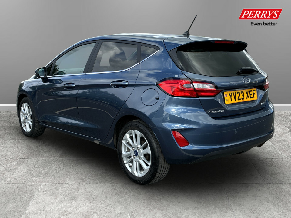 Ford Fiesta 1.0 Ecoboost Hybrid Mhev 125 Titanium YV23XEF Blue #5